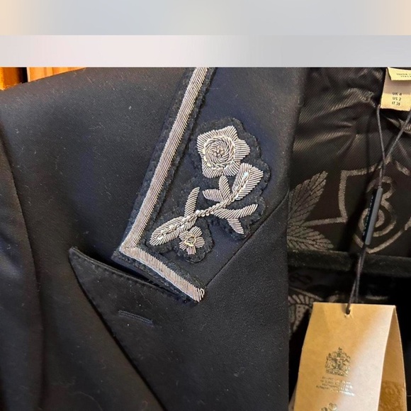 Burberry Black Double-Breasted Blazer - Picture 4 of 5